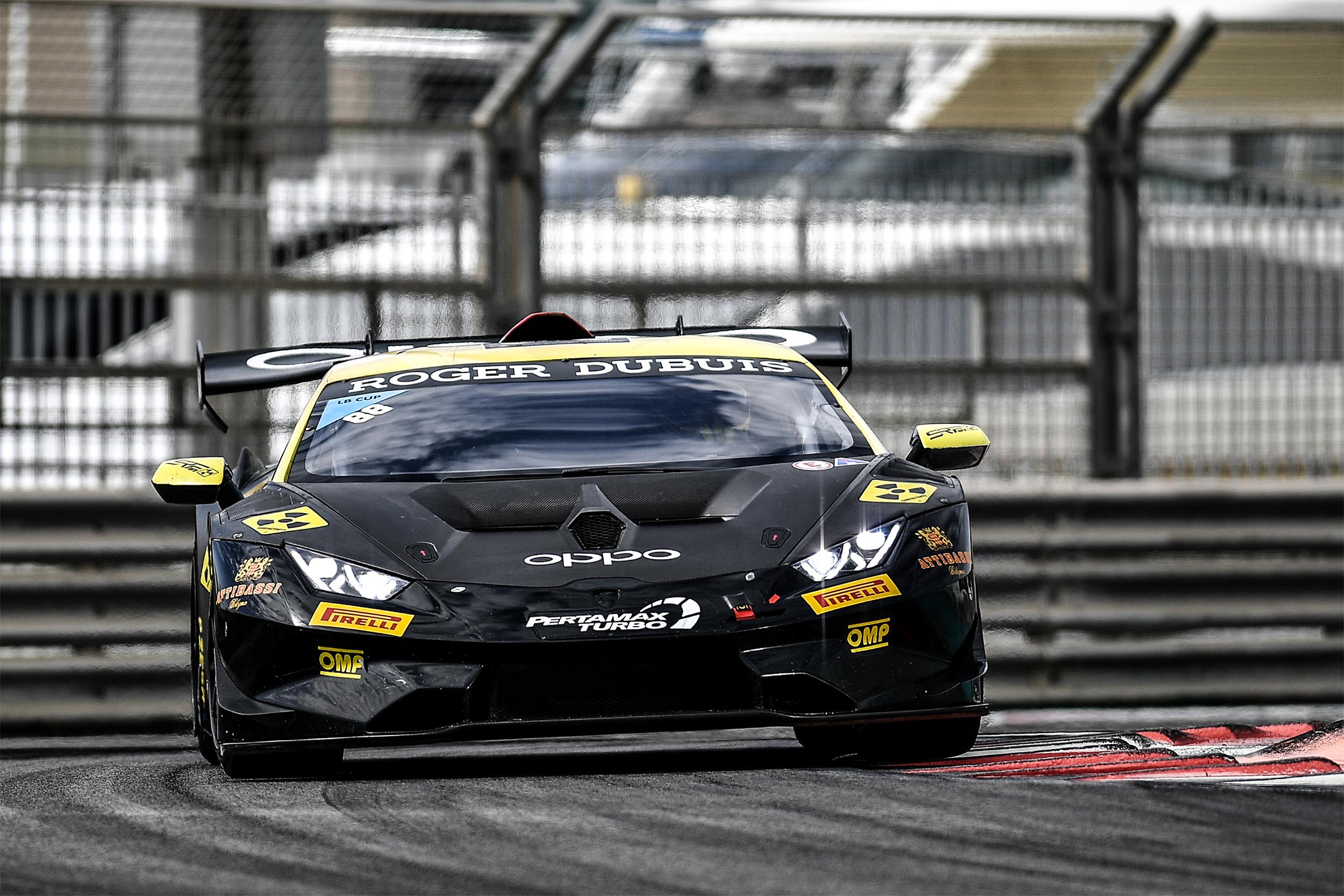 GDL Racing starts the 2019 season claiming the Super Trofeo Middle East title